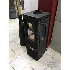 Купить Печь-камин Invicta Iwaki on base в интерьере чугунная в Пинске в Пинске