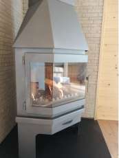 Стальной камин Мюнхен угловой графит фото с боку в Пинске