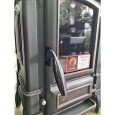 Печь-камин чугунный FireWay Bruno в интерьере патина медь Амазонка бай фото в Пинске