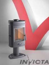 Печь-камин чугунный Invicta Mesnil в интерьере Амазонка бай фото в Пинске