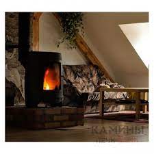 Печь-камин чугунный Invicta La Borne 2 в интерьере Амазонка бай фото в Пинске