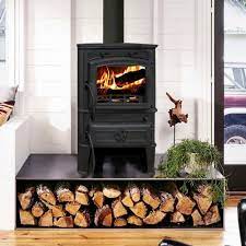 Печь-камин чугунный Fireway Finn в интерьере Амазонка бай фото в Пинске